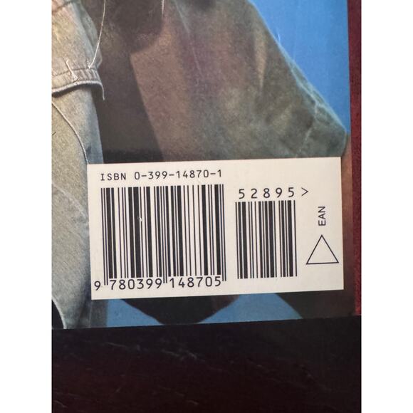 Red Rabbit by Tom Clancy - 2002 - Picture 5 of 8